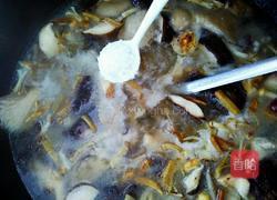 菌菇肉片汤的做法图解13