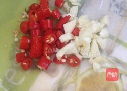 猪肉炒豆腐的做法图解2