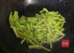 香辣芹菜炒虾仁的做法图解6