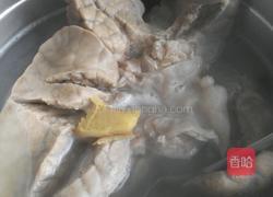 酸萝卜猪肺汤的做法图解3