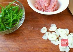 青椒土豆炒肉丝的做法图解4