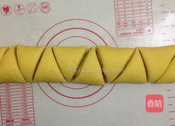 南瓜花卷的做法图解7