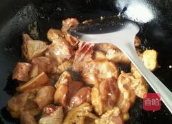 干煸辣子鸡的做法图解2