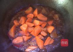 红烧肉炖胡萝卜的做法图解10
