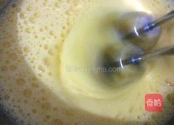 蜂蜜纸杯蛋糕的做法图解4