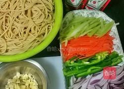 煎牛扒+茄汁意粉的做法图解1