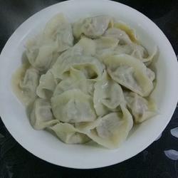 牛肉酸菜馅饺子的做法[图]