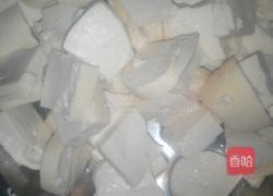 青菜炖豆腐的做法图解2