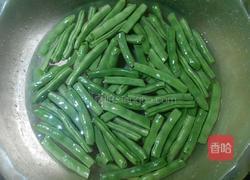 四季豆烧猪肉的做法图解3