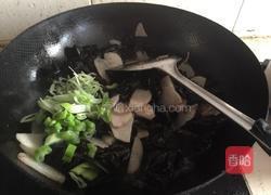 黑木耳炒山药的做法图解7