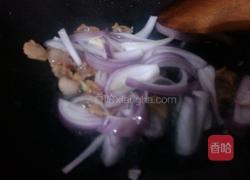 洋葱炒土豆干的做法图解3