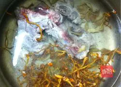 Cordyceps Flower Dragon Bone Soup Recipe Illustration 6