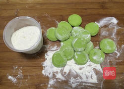 彩色蒸饺(牛肉胡萝卜馅)的做法图解4