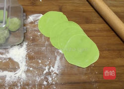 彩色蒸饺(牛肉胡萝卜馅)的做法图解5