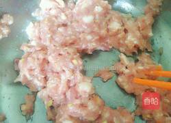 玉萝卜菇肉饺的做法图解4