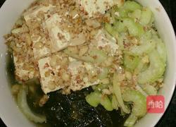 芹腐海带方便面（排骨）的做法图解5