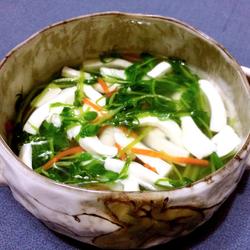 清清白白——豌豆苗豆腐汤的做法[图]
