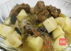 排骨段炖粉条的做法图解7