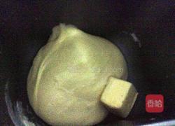 圣诞花环面包的做法图解4