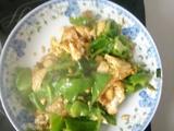 青椒炒鸡蛋的做法[图]