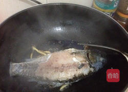 木瓜鲫鱼汤的做法图解2