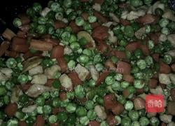 肉丁炒豌豆的做法图解8