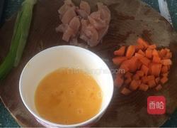 泰式菠萝鸡肉饭的做法图解1
