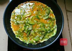 苦瓜煎蛋的做法图解8
