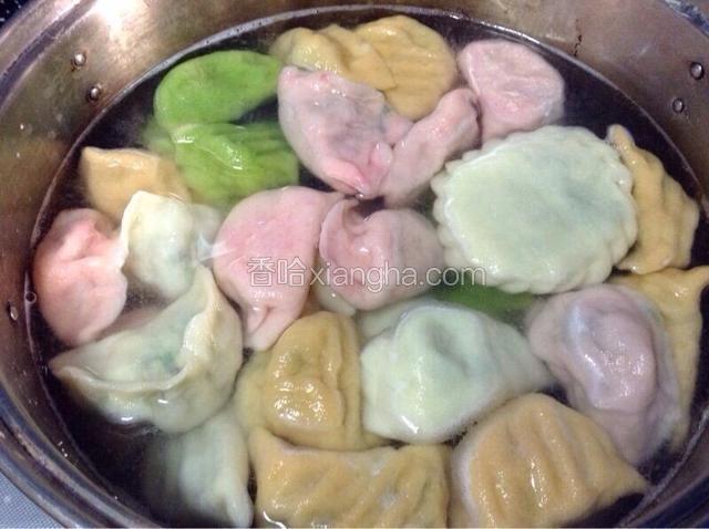 下锅煮熟。