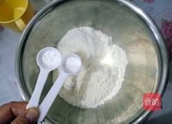 玫瑰花乳酪面包的做法图解2