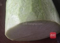 萝卜虾皮炒粉条的做法图解1