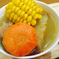 骨头粉葛红箩卜汤的做法[图]