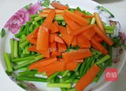 蒜苔的做法图解5