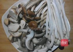 蔬菜杂菌汤的做法图解3