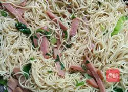 Illustration of how to make fried noodles 8