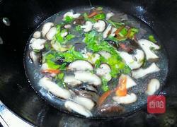 香菇鸭血靓汤的做法图解15