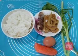 萝卜干香肠炒饭的做法图解1