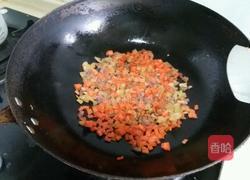 萝卜干香肠炒饭的做法图解6