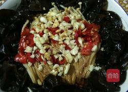 剁椒蒸双鲜的做法图解5