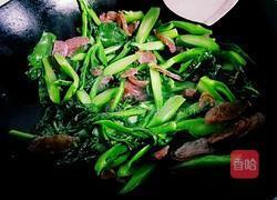 腊肠炒芥兰的做法图解7