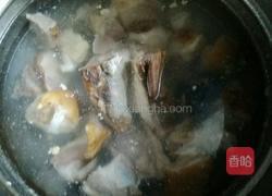 炖腊猪腿的做法图解3