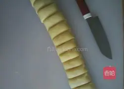 Illustration of how to make crispy sugar cakes 11