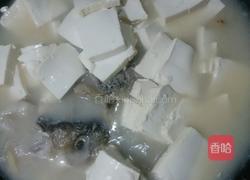 鱼头豆腐汤的做法图解5