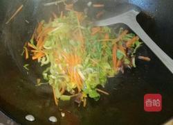 牛干巴蔬菜炒饭的做法图解2