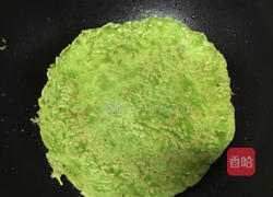 菠菜汁鸡蛋饼的做法图解7
