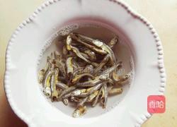 香煎小鱼干的做法图解2