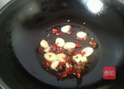 酸菜鱼的做法图解1