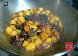 鲜香土豆烧肉的做法图解9