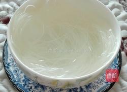 豌豆尖粉丝汤的做法图解2