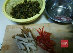 雪菜香干炒肉丝的做法图解1